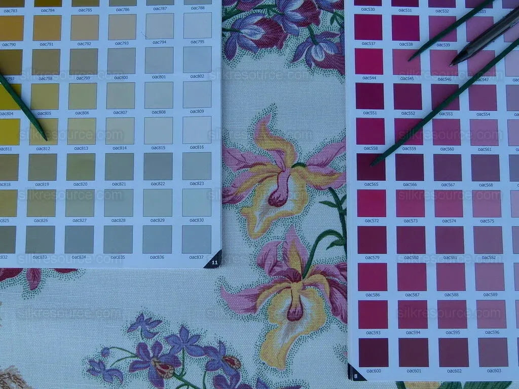 By yard Scalamandre Marlyn Park Fh Multi/white Linen MSRP USD 188/y