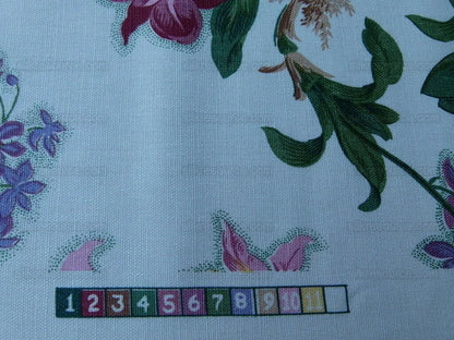 By yard Scalamandre Marlyn Park Fh Multi/white Linen MSRP USD 188/y