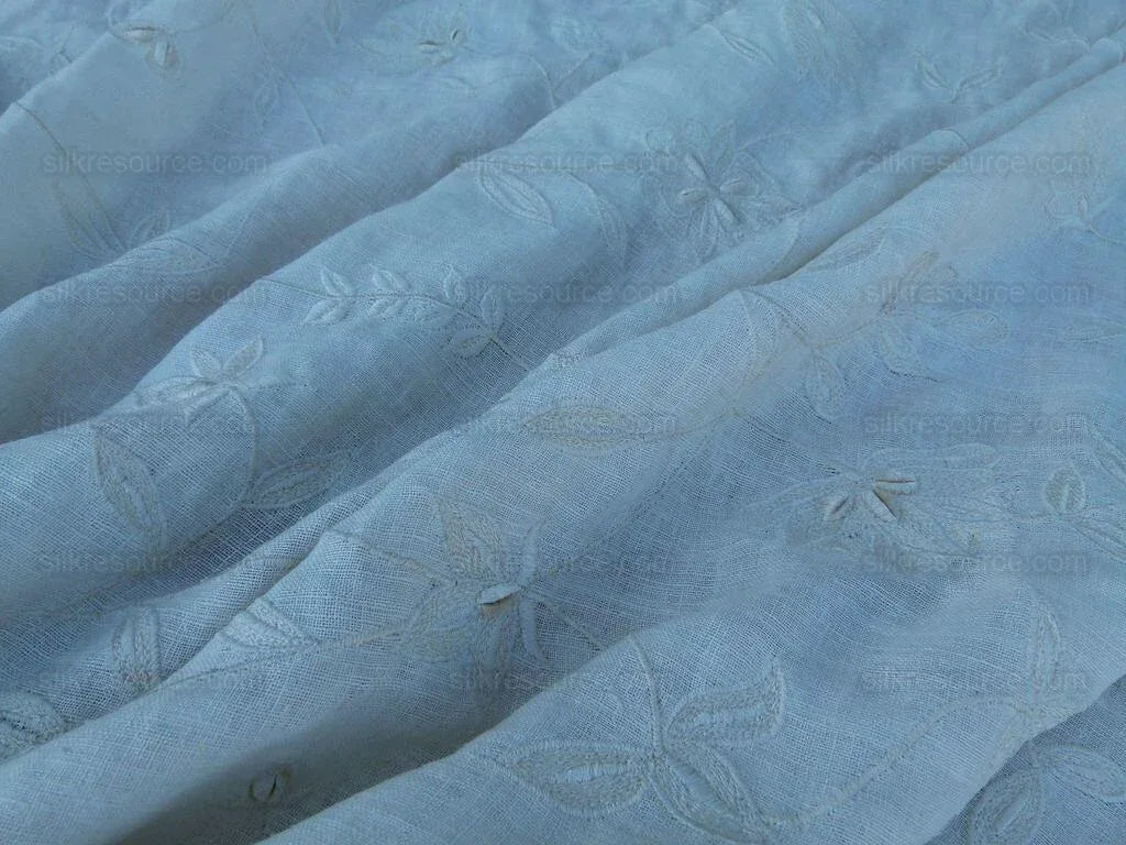 2YDS Scalamandre SITA IVORY OLD WORLD WEAVERS SILK EMBROIDERY WH