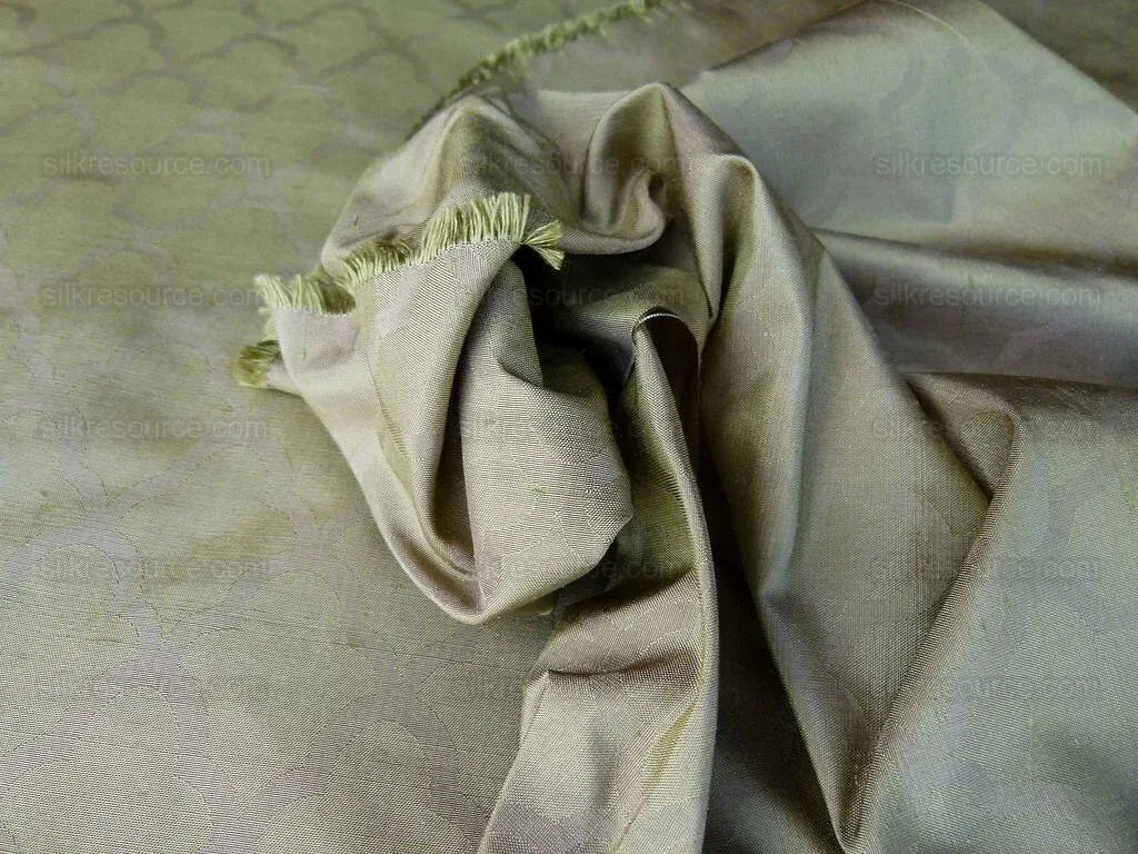 Scalamandre Bangalore Moss Green Gold 100% Silk Fish Scale Ocean Wave MSRP USD 148/Y