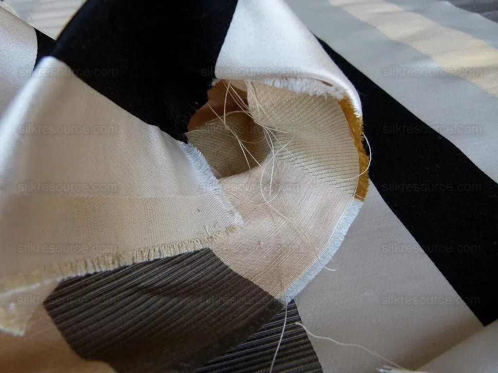 0.4Y Scalamandre Gilles Stripe Ebony Gold &amp; Dark Taupe Classy Silk Linen Jacquard Heavy Stripe MSRP278/y