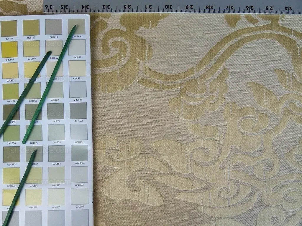 Scalamandre Nimbus Straw Gold Chinoiserie Medallion Damask Light Gold Cotton Linen MSRP USD324/y