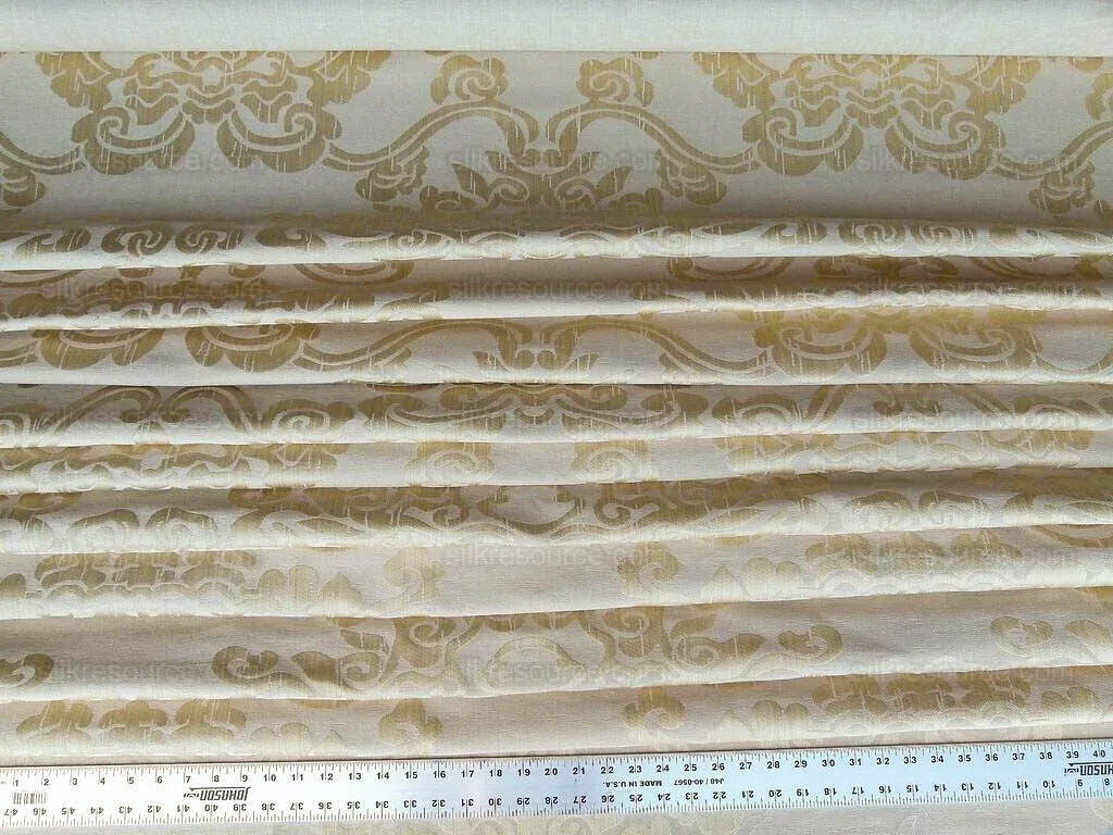 Scalamandre Nimbus Straw Gold Chinoiserie Medallion Damask Light Gold Cotton Linen MSRP USD324/y