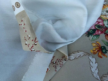 9y Scalamandre Penzance Multi/beige Bouquet Floral MSRP USD 360/Y