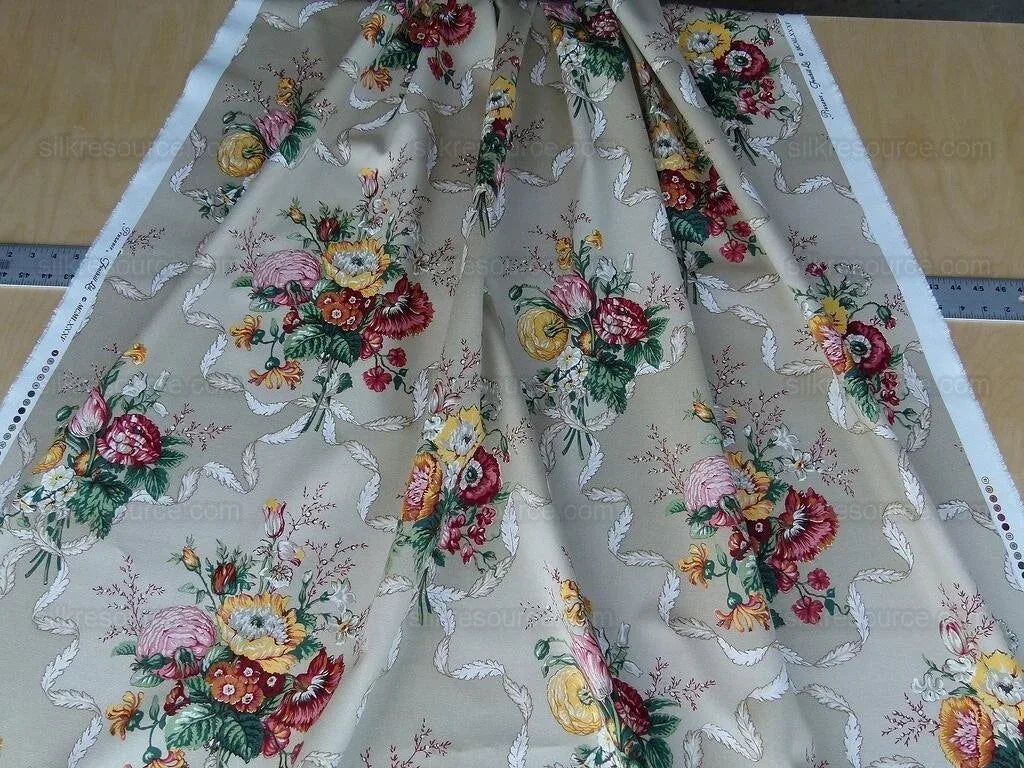 9y Scalamandre Penzance Multi/beige Bouquet Floral MSRP USD 360/Y