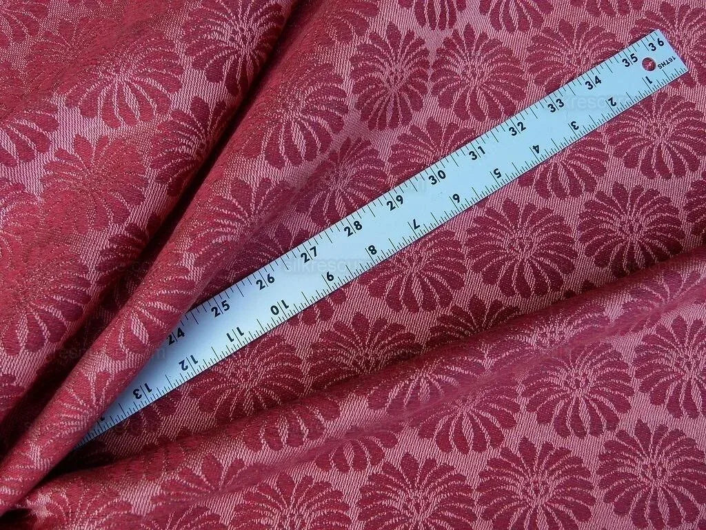 Scalamandre Castletown Red Pink Jacquard Small Scale Daisy Linen MSRP USD218/y
