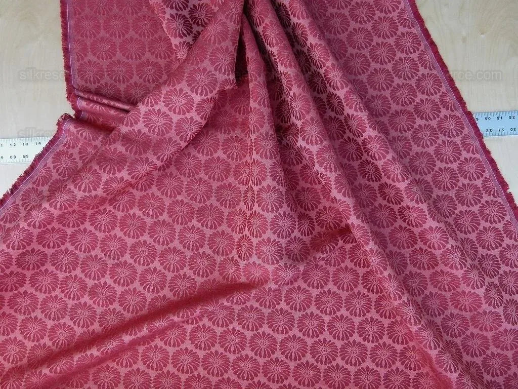 Scalamandre Castletown Red Pink Jacquard Small Scale Daisy Linen MSRP USD218/y