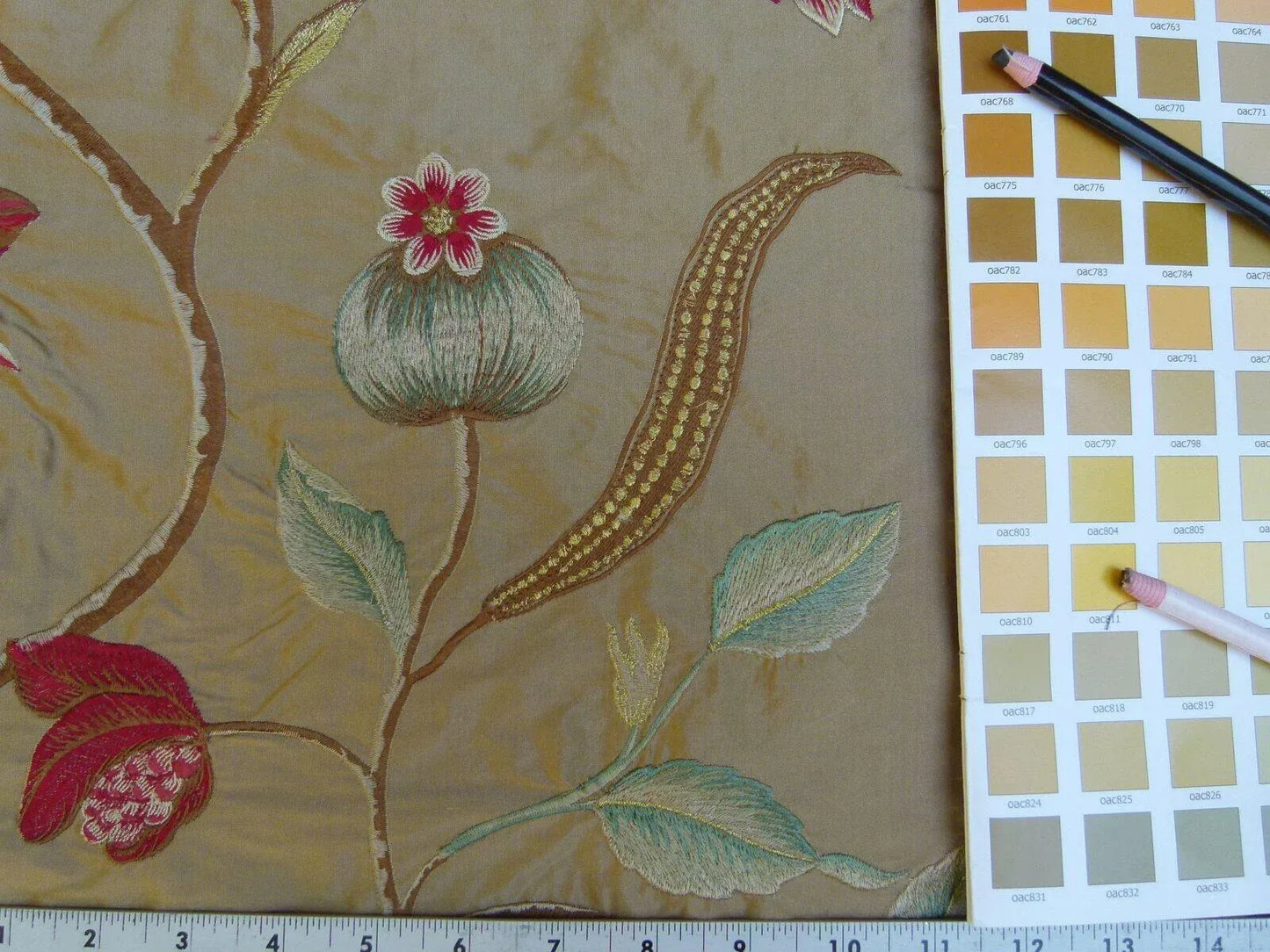 By Yard Gp&amp;j Baker Tulip Tree Silk Embroidery Red Gold Large Scale MSRP USD 298Y