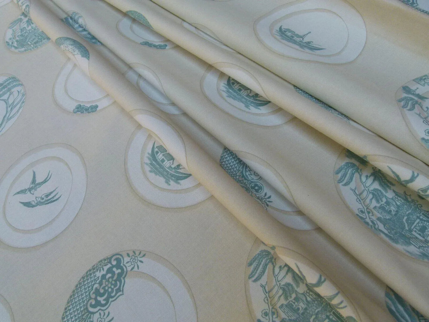 Kravet Lee Jofa Porcelain In Aqua Blue White Blue Willow Plates 100% Cotton Toile Chinoiserie Bird Boat Bridge MSRP USD98