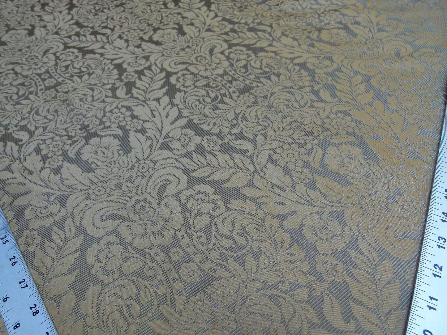 5.875y Kravet Couture Silk Singh Damask Green Tea Renaissance Gold MSRP USD200+/Y