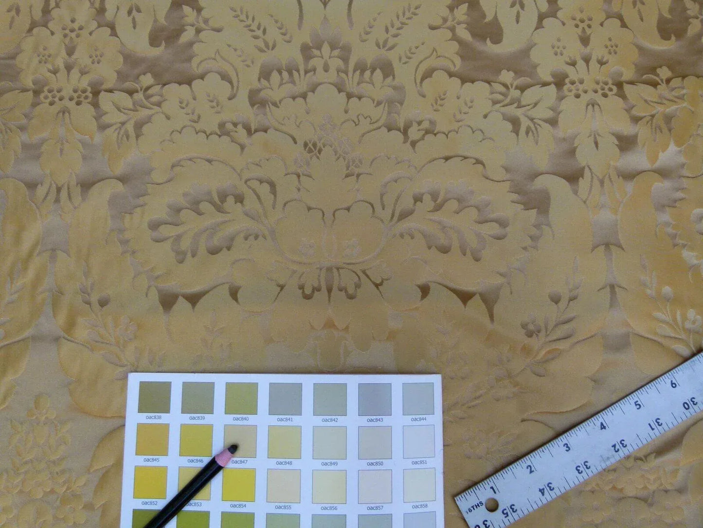 By Yd Kravet Couture Limoges 100% Silk Damask Topaz Gold Rp$264y