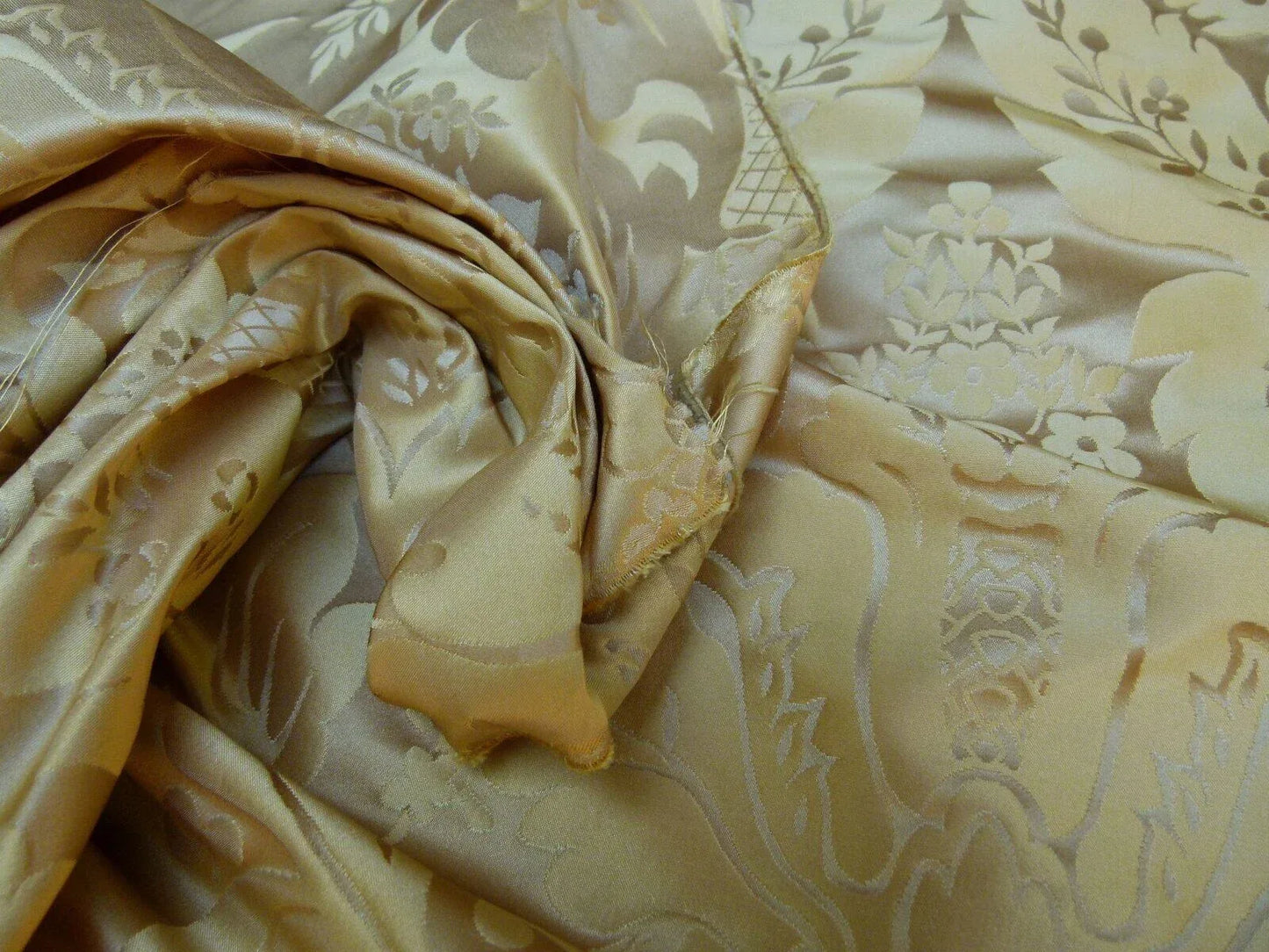 By Yd Kravet Couture Limoges 100% Silk Damask Topaz Gold Rp$264y