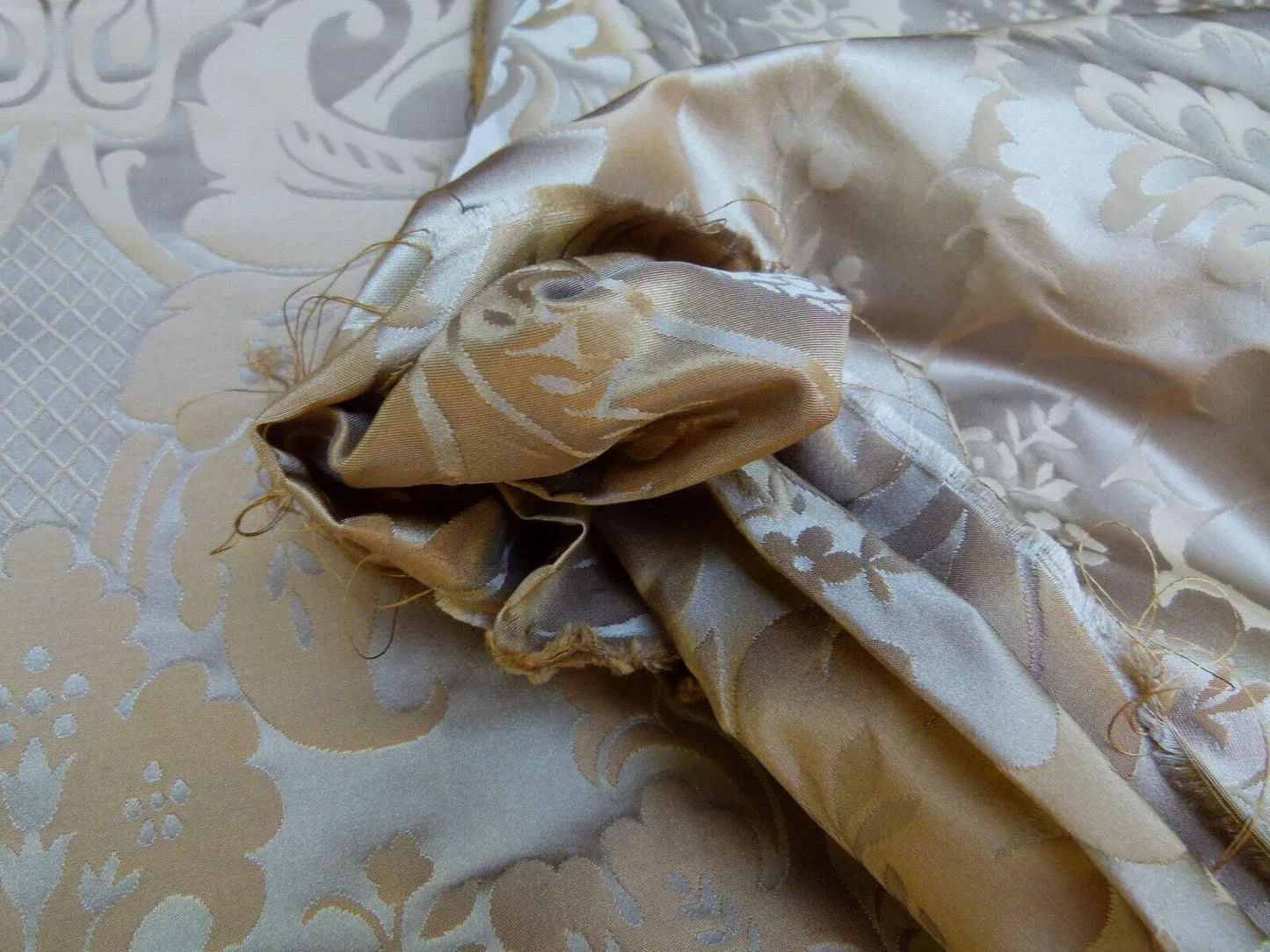 1.375y Kravet Couture Limoges 100%silk Damask Truffle Gold Rp264