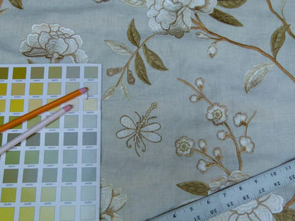 Bty Gp &amp; J Baker Peony &amp; Blossom Embroidery Linen Ivory Rp396y