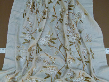 Bty Gp &amp; J Baker Peony &amp; Blossom Embroidery Linen Ivory Rp396y