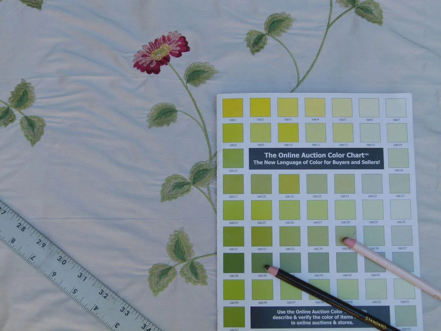 By Yard Kravet Aster On White 100% Silk Embroidered Red Pink Red Floral Vine MSRP 199/Y