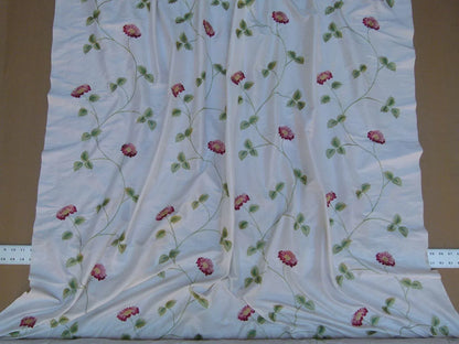 By Yard Kravet Aster On White 100% Silk Embroidered Red Pink Red Floral Vine MSRP 199/Y