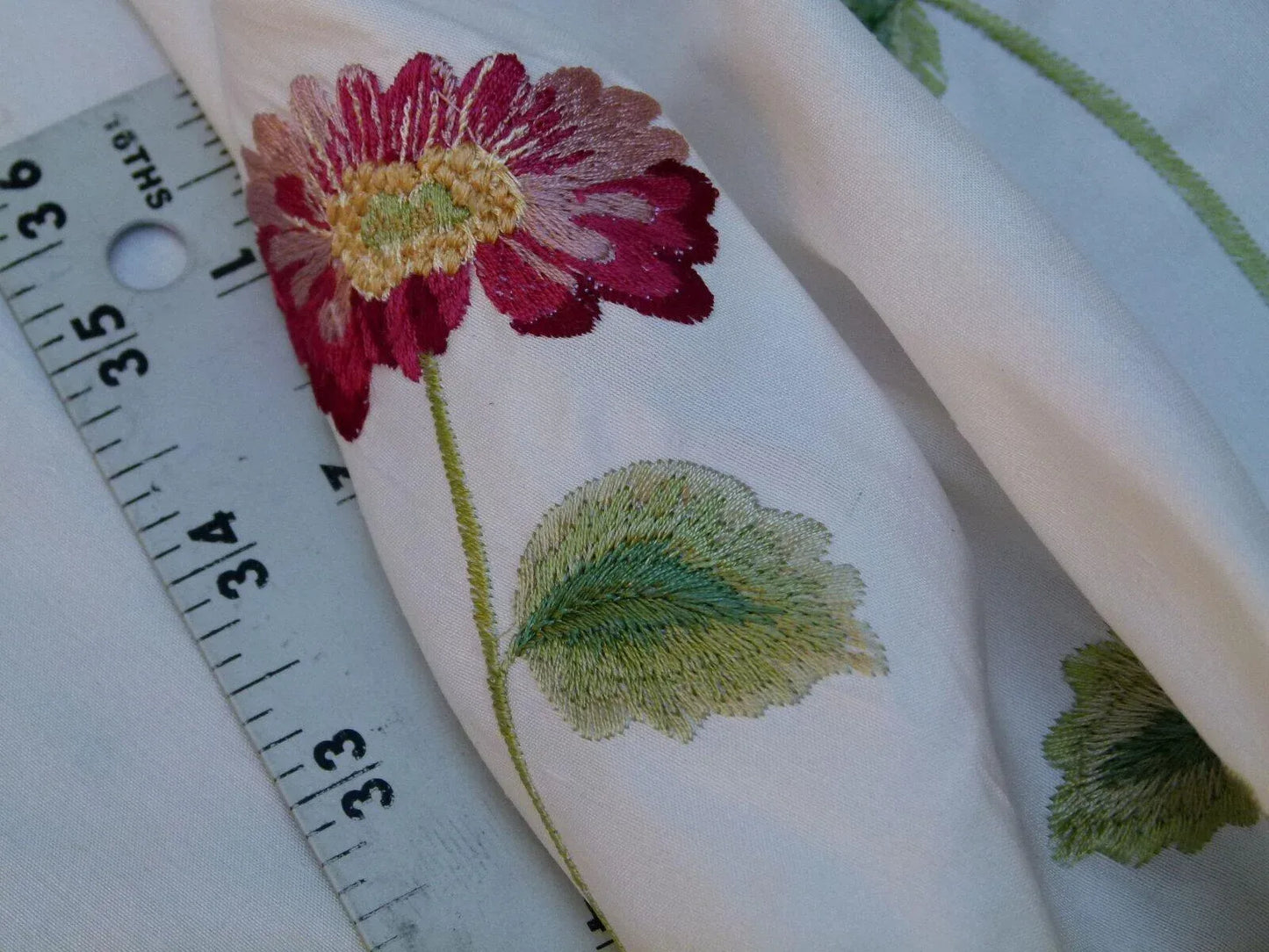 By Yard Kravet Aster On White 100% Silk Embroidered Red Pink Red Floral Vine MSRP 199/Y