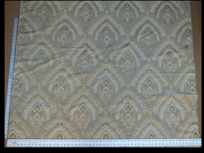 By Yard Kravet Kashmir Silk Damask Medallion Truffle Gold Beige MSRP USD 298/y