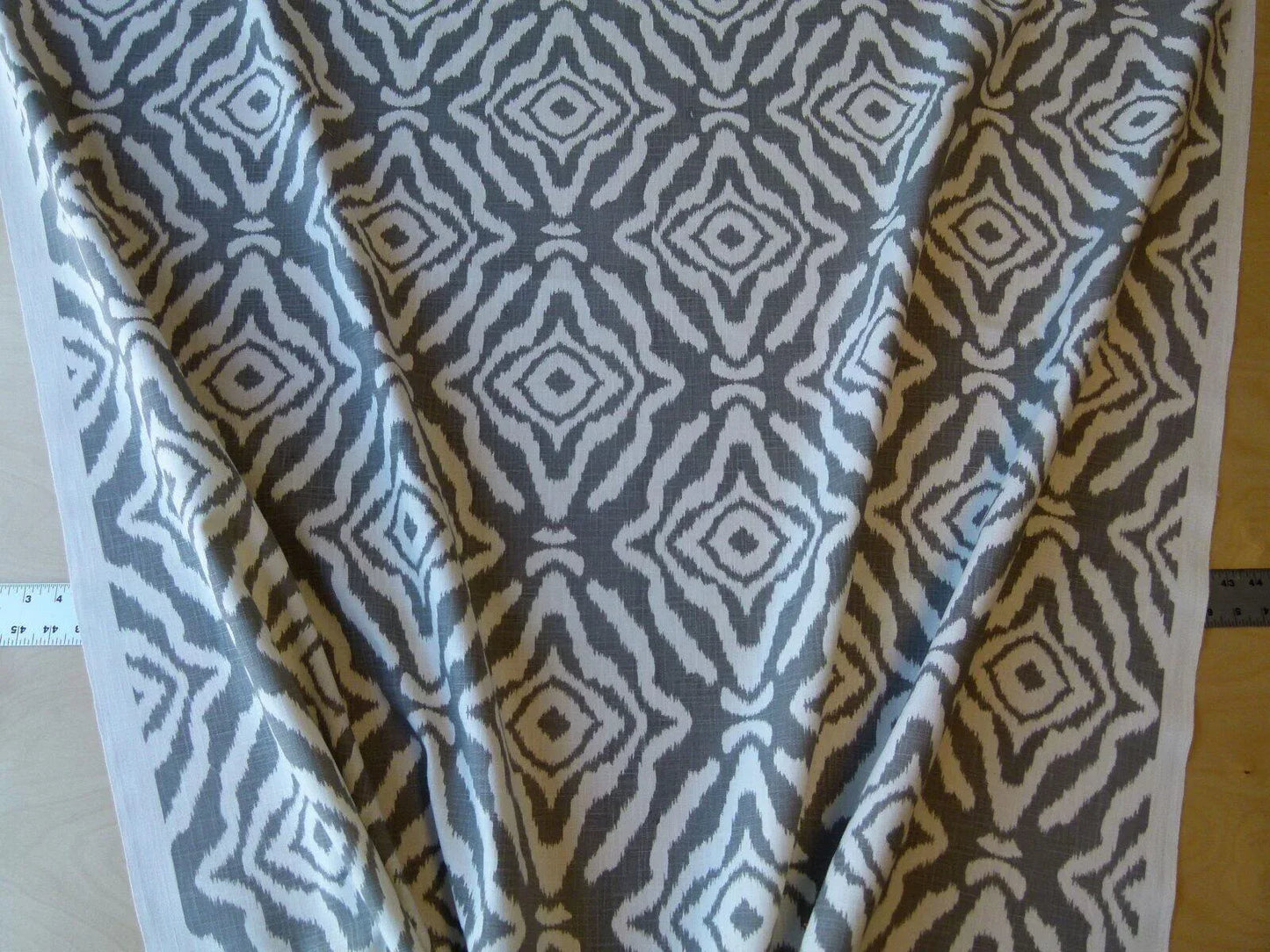 Scalamandre Zanzibar Ikat Smoke Grey White Cotton Print Mid-Century MSRP USD 254.80/Y