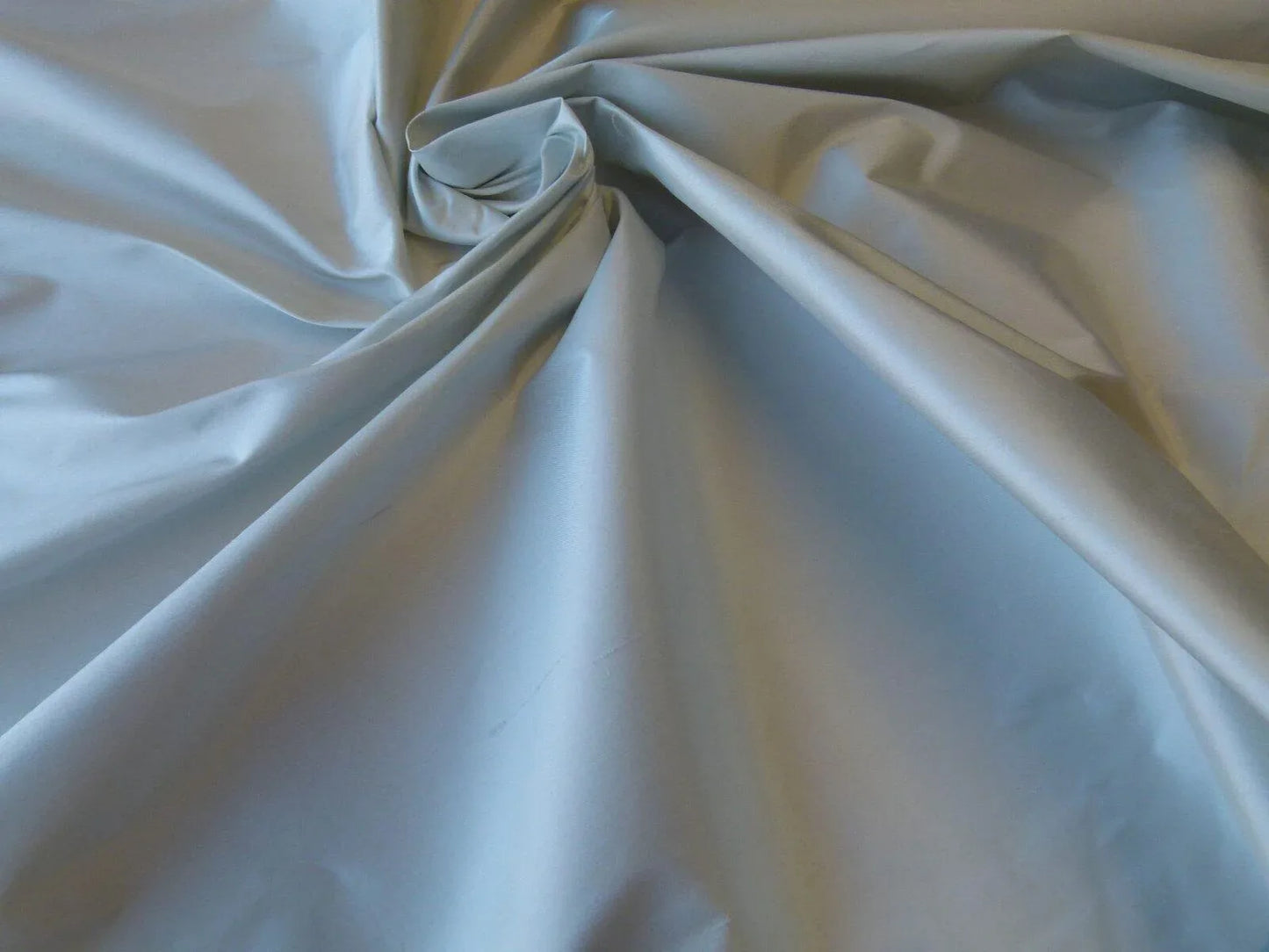 Scalamandre Dynasty Taffeta Zinc 100% Silk Heavy MSRP USD 322/y