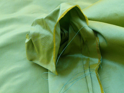 Scalamandre Dynasty Taffeta, Grass Green 100% Silk Heavy MSRP USD 322/y