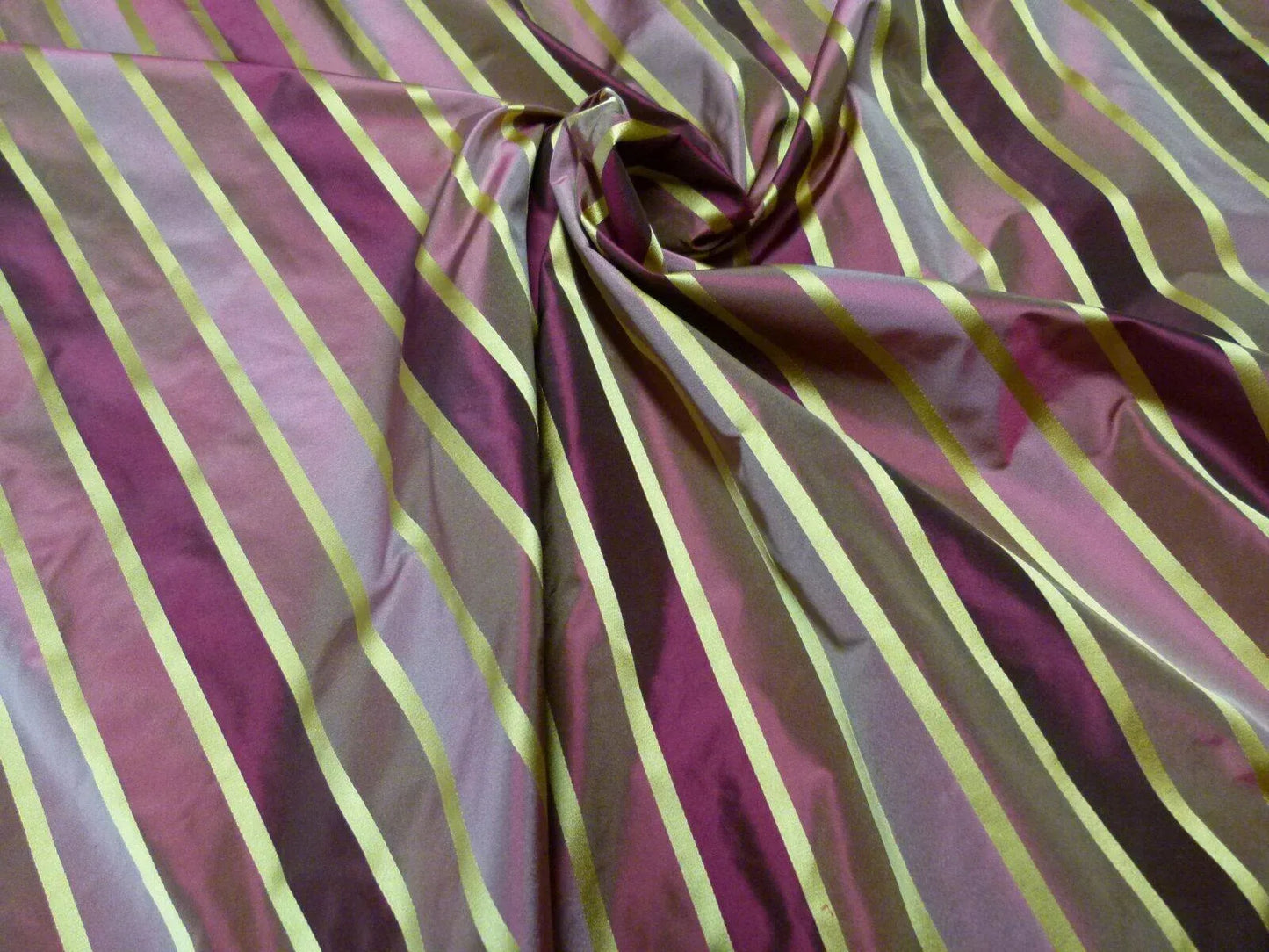 Scalamandre Napoli Stripe Wine &amp; Gold 100% Silk Taffeta MSRP USD 350/y