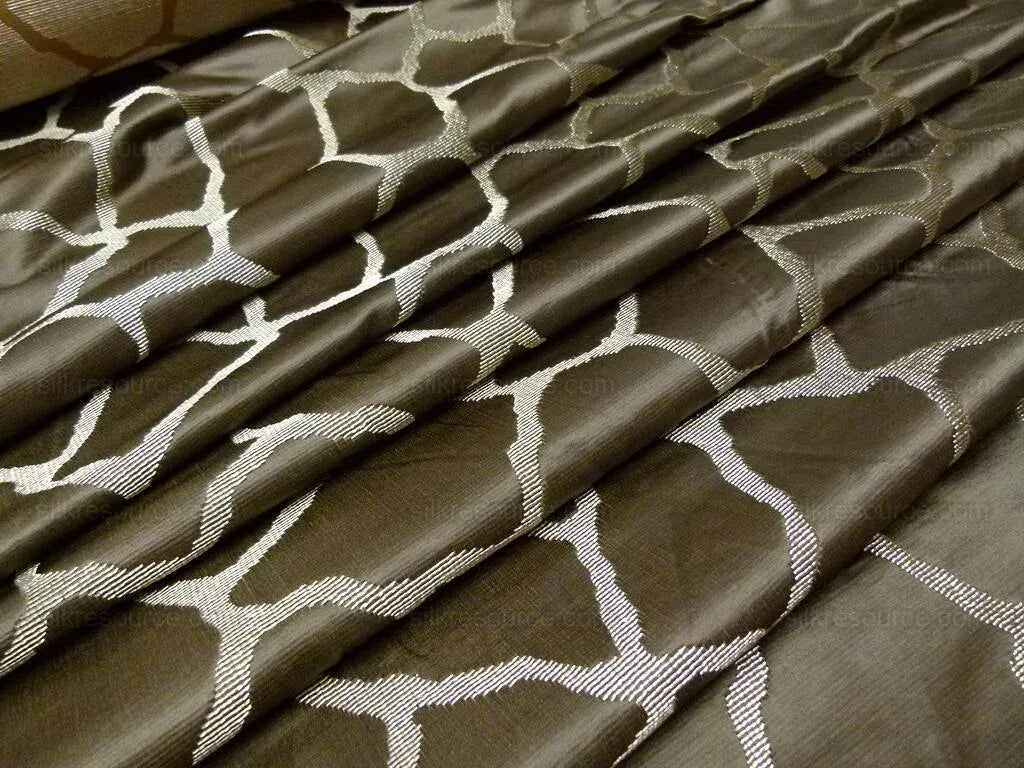 Scalamandre Giraffa Brown Giraffe Animal Skin Safari Heavy Jacquard MSRP USD 358/y