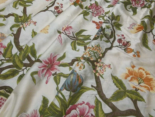 Scalamandre Frida Kahlo Cream/multi Mexican Floral & Fruits Frida Kahlo Old World Weavers Flower Lampas MSRP USD 546/y