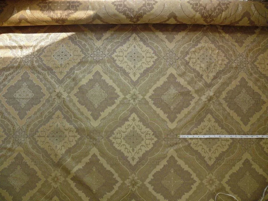 Kravet Coutour Istanbul Silk Turkish Damask Cream Beige Medallion MSRP USD 185/Y