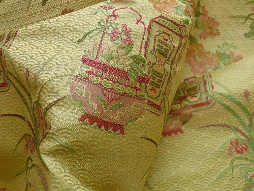 100%silk Chinoisery "carnation"gold Peony Basket Vase Green Purple