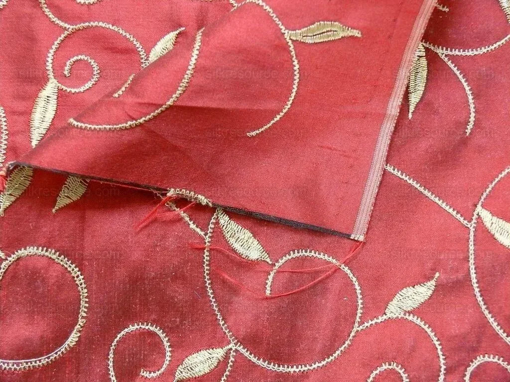 Kravet Embroidery Silk Gold Leaf On Burgundy Red Y R$99