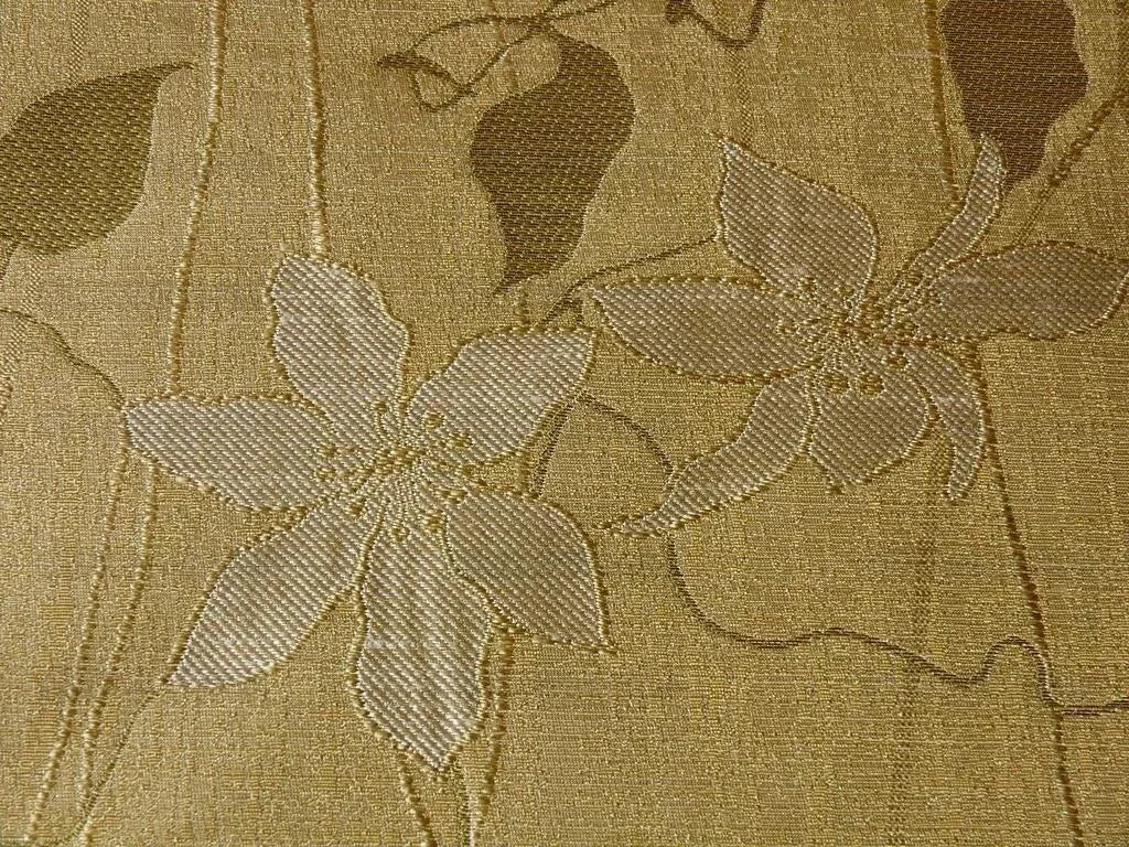 High End 100%silk Lampas Deco Vine Flower "butter" Gold White Green MSRP USD 360/y