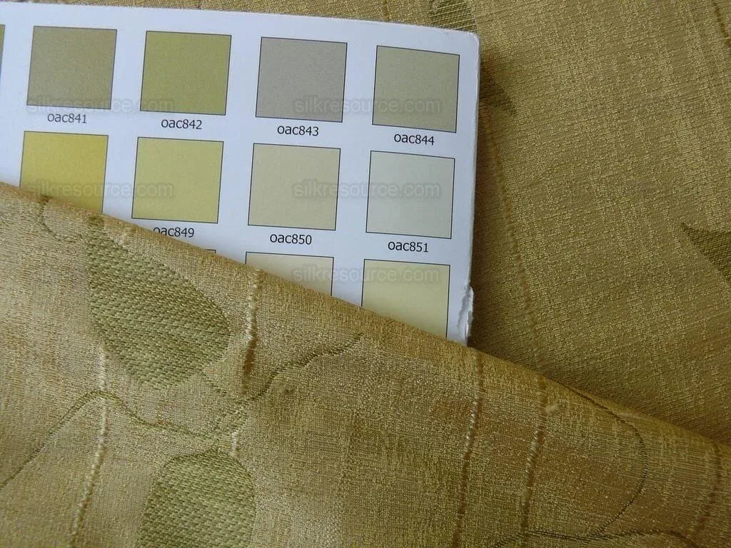 High End 100%silk Lampas Deco Vine Flower "butter" Gold White Green MSRP USD 360/y