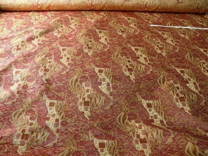 Bty Klimt In 100% Silk Lampas! Art Deco "440 Mulberry" Red Pink MSRP USD 275/y