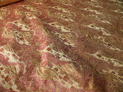Bty Klimt In 100% Silk Lampas! Art Deco "440 Mulberry" Red Pink MSRP USD 275/y
