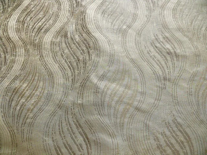 100% SILK LAMPAS CURVY MODERN RIVER "SILVER"