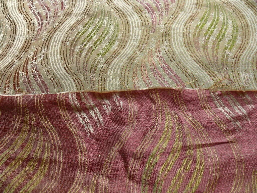 100% SILK LAMPAS CURVY MODERN RIVER "CANDY" PINK