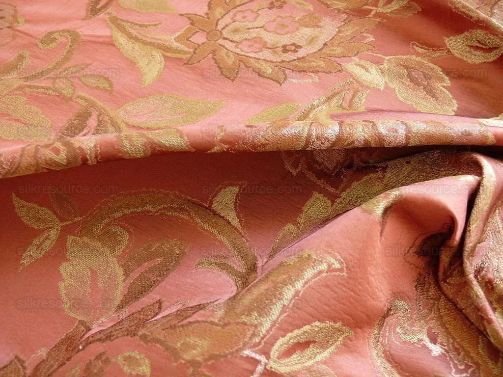 Rm Coco 100%silk Lampas Gilded Paisley Rose Brick Red Green Gold MSRP USD 267.90/Y