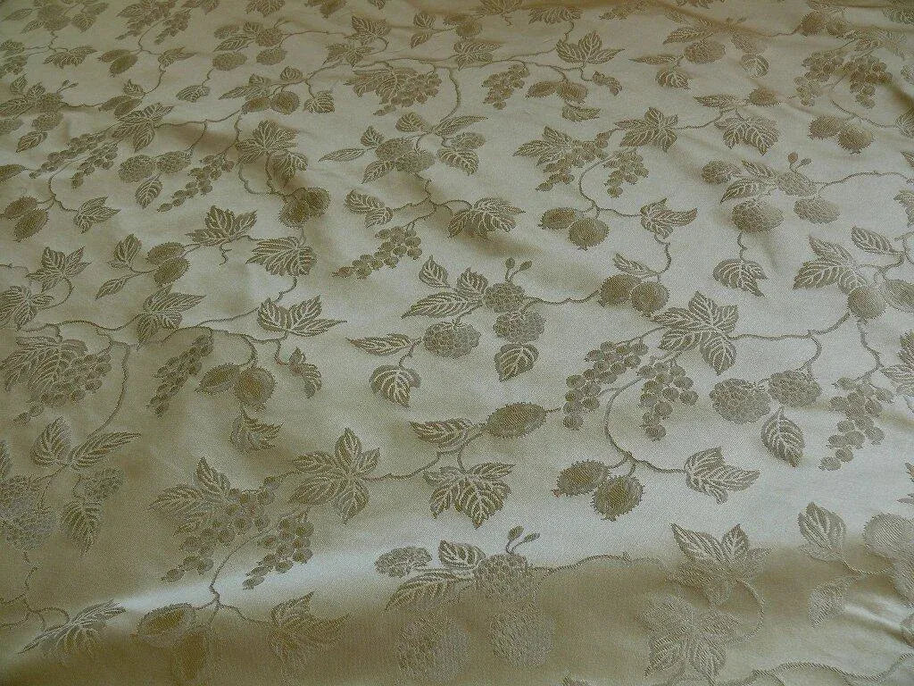 100% SILK DAMASK SUMMER BERRY VINE CREAM NIMBUS
