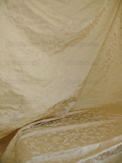 100% Silk Damask Summer Berry on Vine Cream Nimbus Art Nouveau William Morris