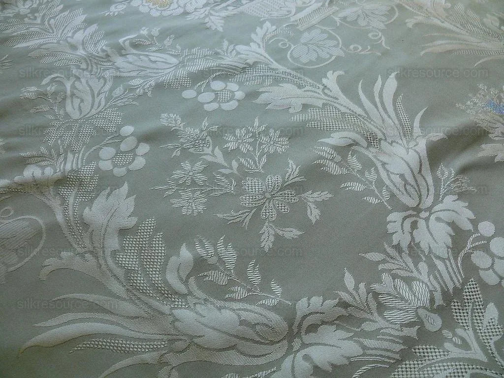 100%SILK DAMASK LISERE ROSE URN Renaissance "PALM" LIGHT GREEN