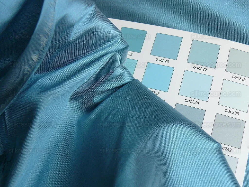 Scalamandre Stark Silk Taffeta Sky Blue Silver Shot MSRP USD 180