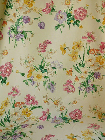 Brunschwig &amp; Fils Sabrina Linen Pink Tulips Daffodils Lilacs