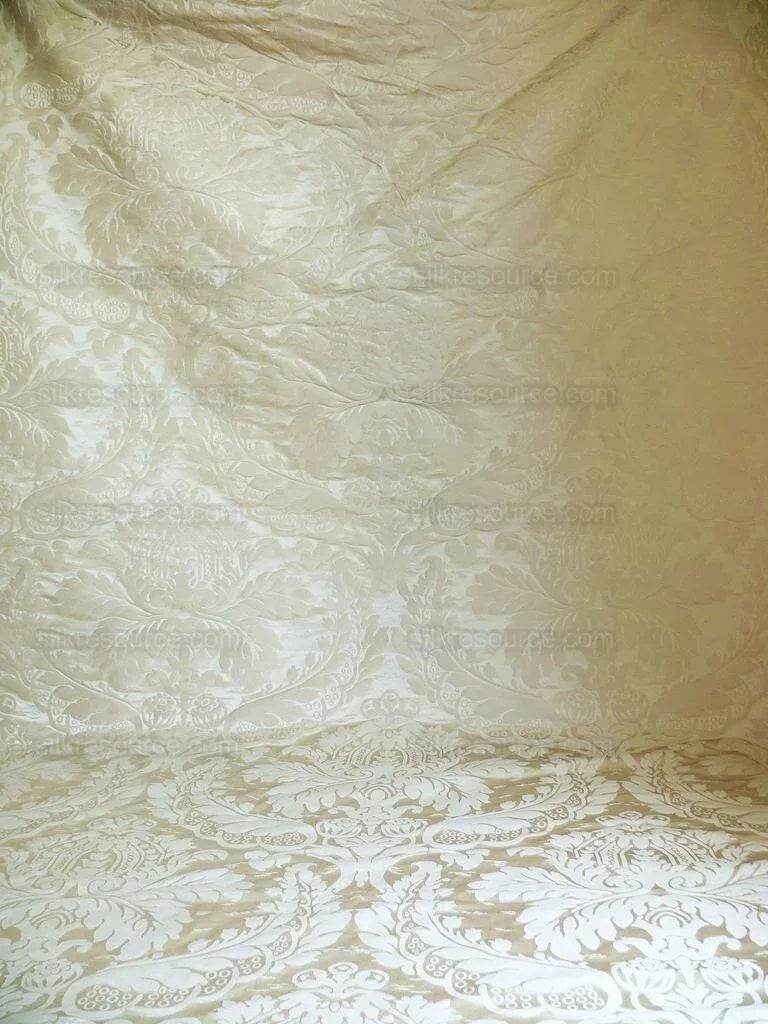 Schumacher Italy Damask Classy Renaissance "ecru" Beige Cream