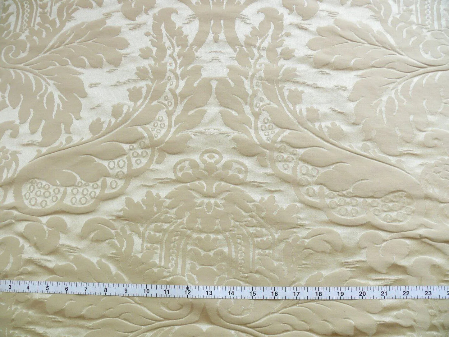 FAB ITALY DAMASK CLASSY RENAISSANCE "BLOND" PALE GOLD