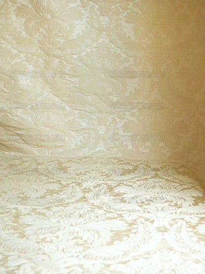 Fab Italy Damask Classy Renaissance "blond" Pale Gold