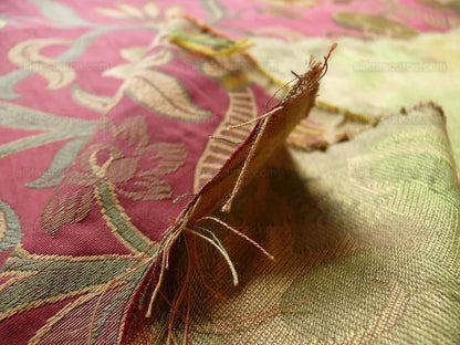 Coraggio Medioevale Flower Medallion Lampas Red MSRP USD 600