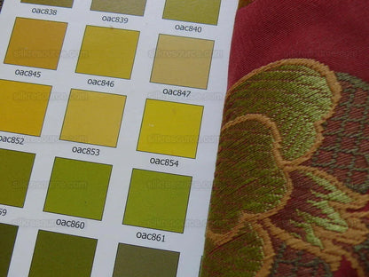 2.375y Coraggio "medioevale" Flower Medallion Lampas Red Rp$600+