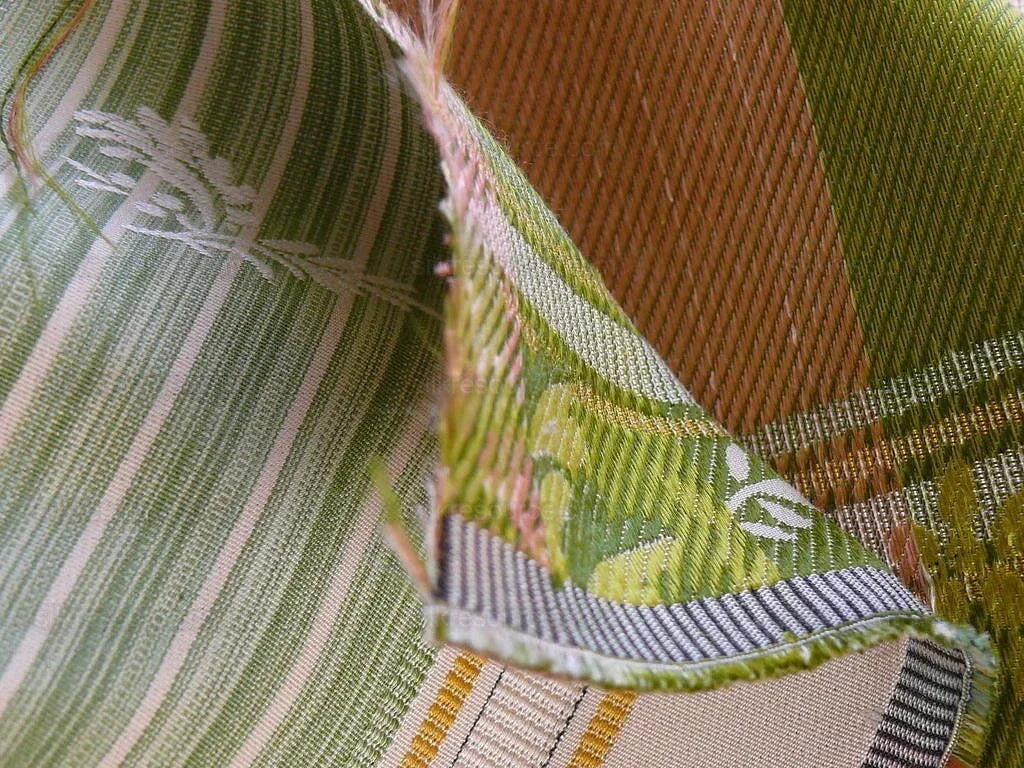 Lee Jofa Valentina Lampas Clover Green &amp; Pink Rose Silk Cotton Lampas Stripe MSRP 396 USD